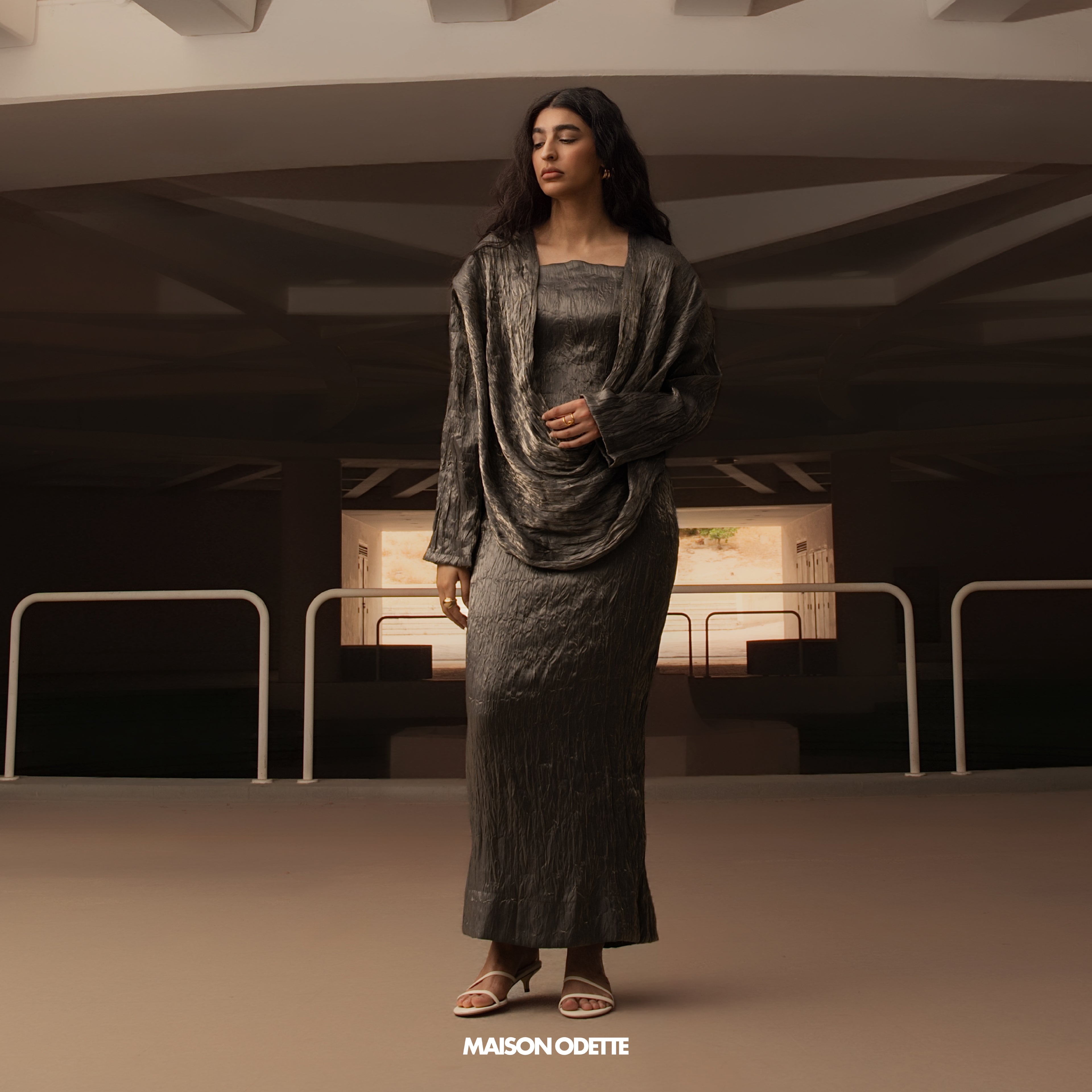 LOOK 12